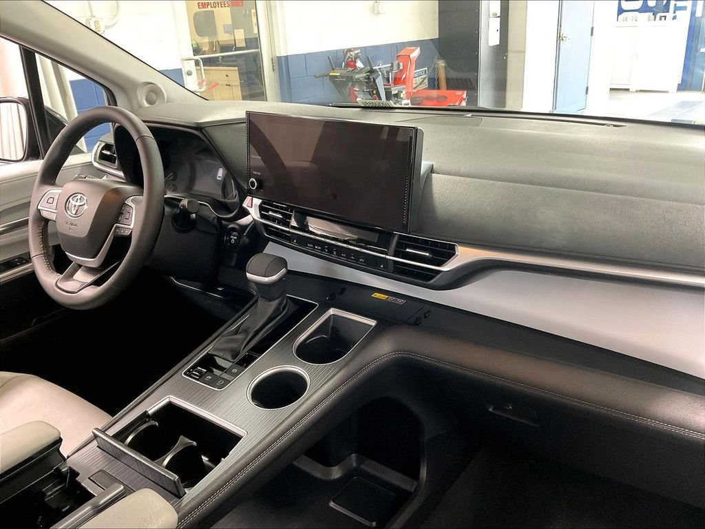 Used 2025 Black Toyota XLE image 14
