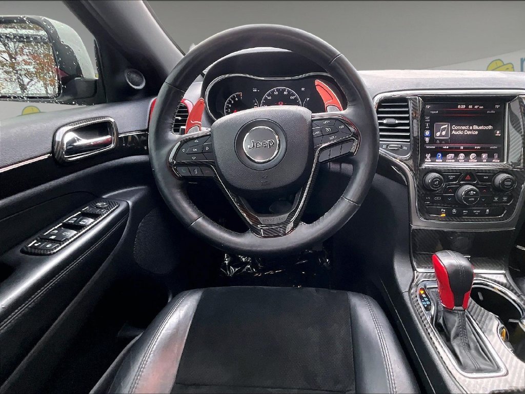 Used 2017 Bright White Clearcoat Jeep Altitude image 17