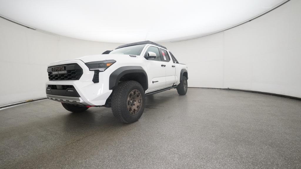 2025 Toyota Tacoma Trailhunter - Photo 16