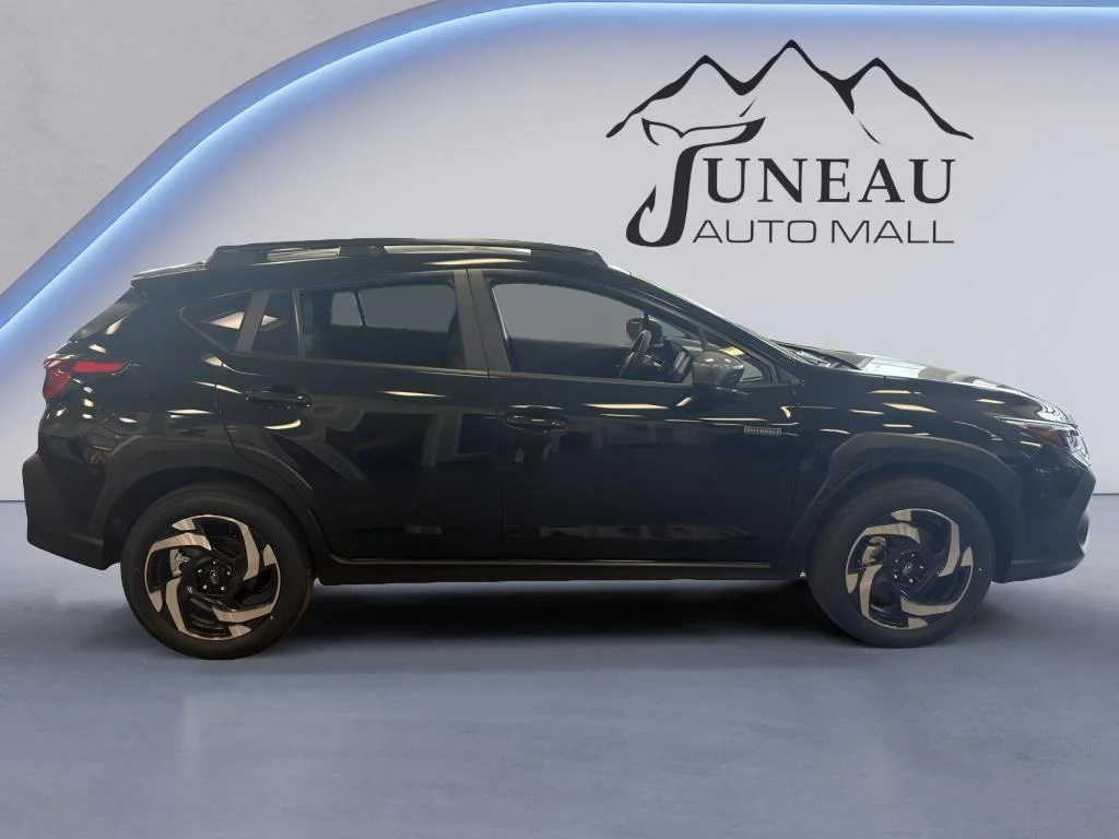 New 2026 CRYSTAL BLACK SILICA Subaru Limited Hybrid image 2