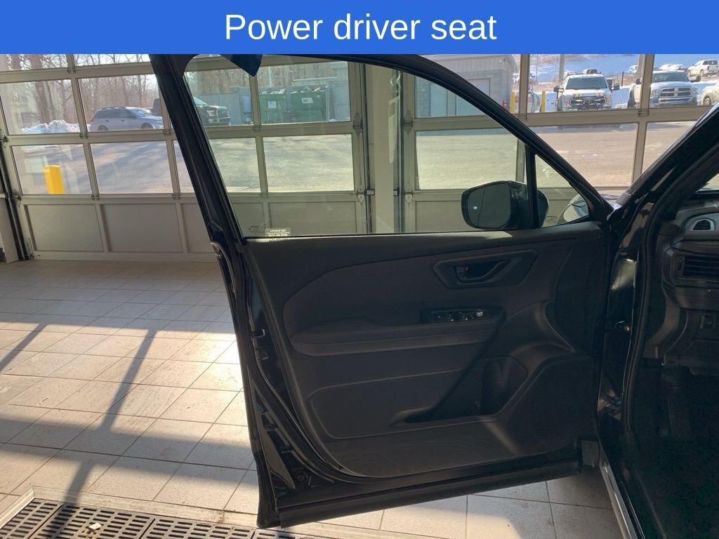 2025 Subaru Forester Premium - Photo 12