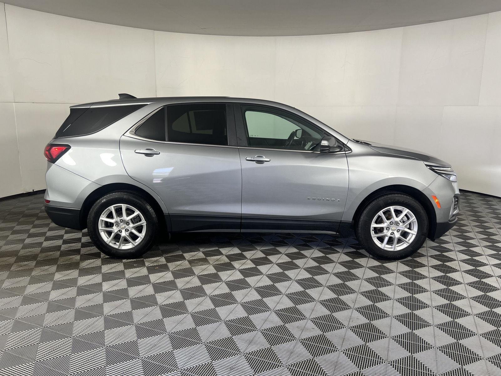 Used 2023 Sterling Gray Metallic Chevrolet LT image 19