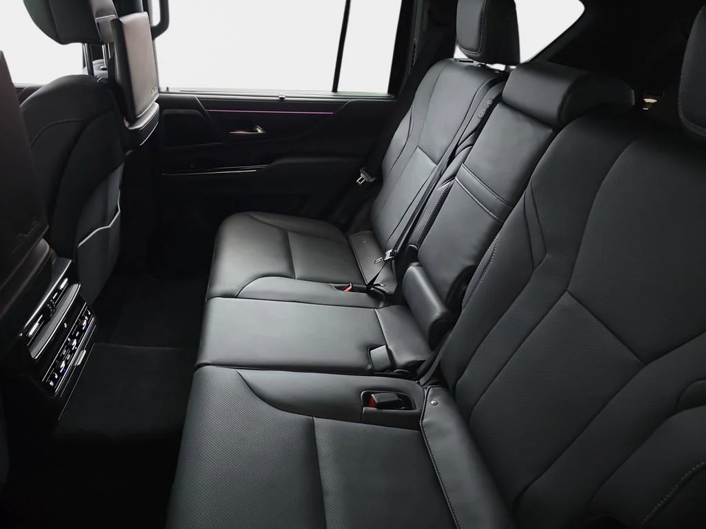 New 2026  Lexus 700h Luxury image 14