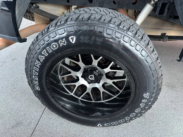Used 2020 Agate Black Met Ford XL image 7