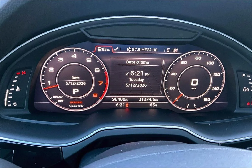 Used 2019 Gray Audi 55 Prestige image 13