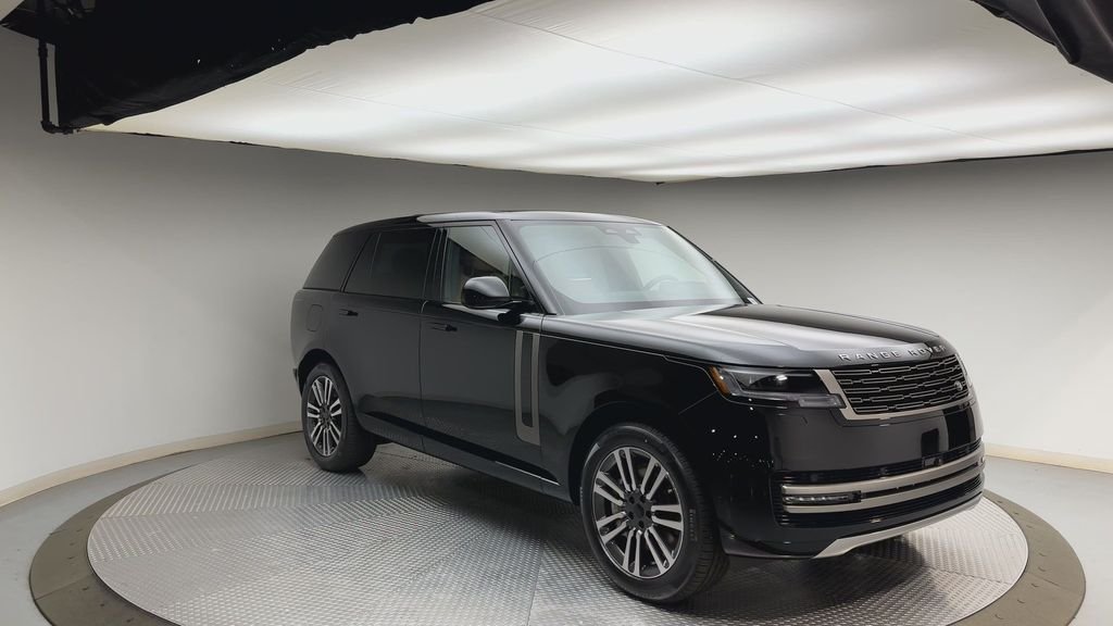 New 2026 Santorini Black Land Rover SE image 8