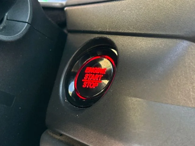 Used 2024  Honda LX image 26