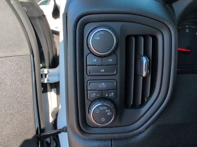 New 2026 Summit White Chevrolet Work Truck image 15