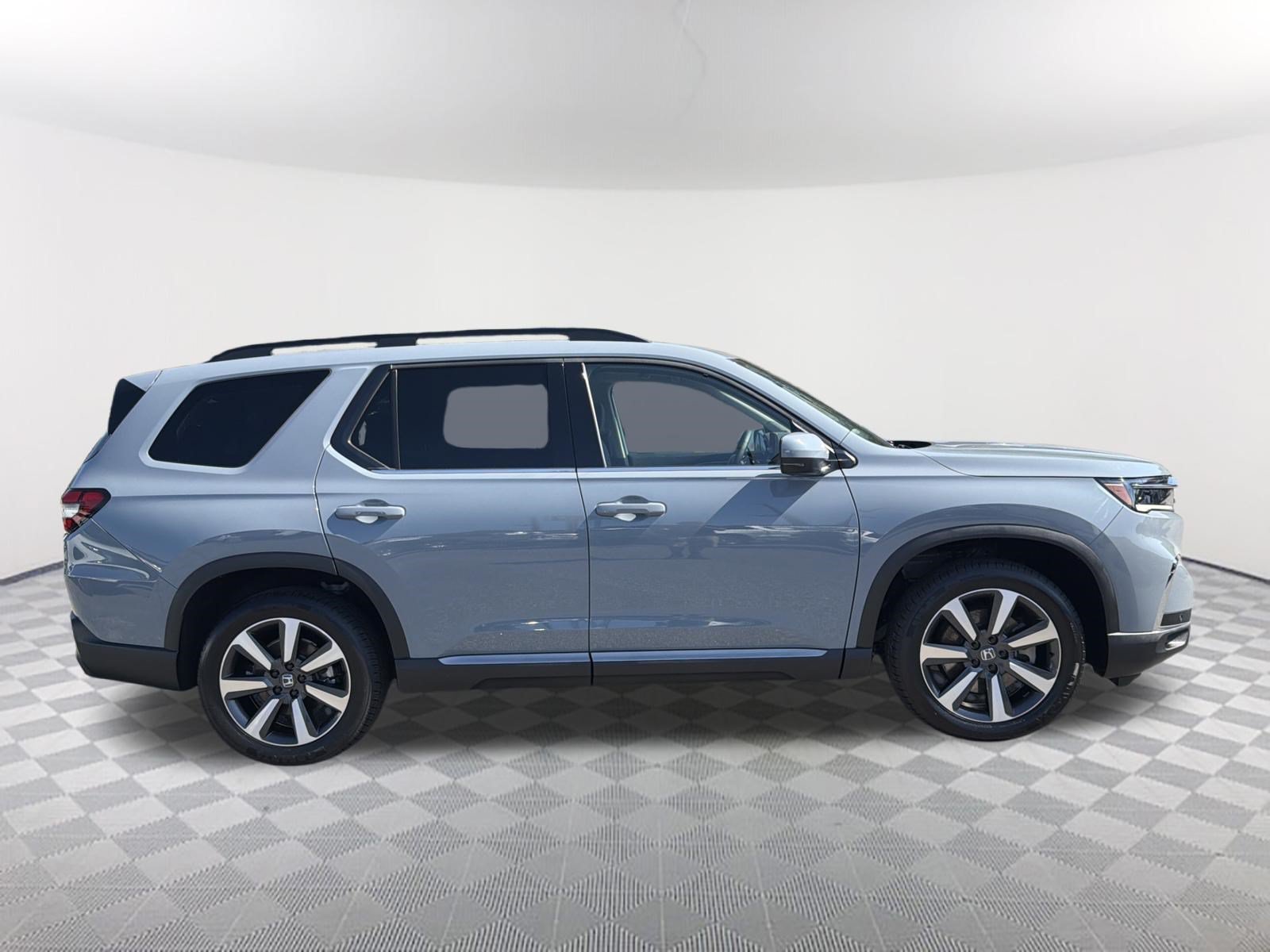 2023 Honda Pilot Touring - Photo 7