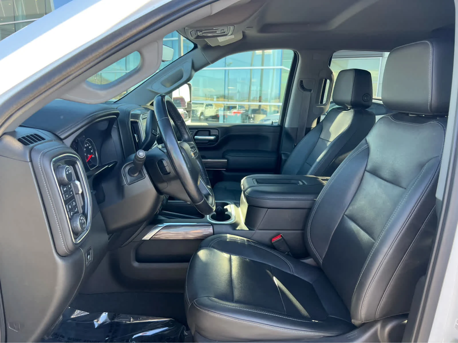 Used 2021 Summit White Chevrolet LTZ image 30