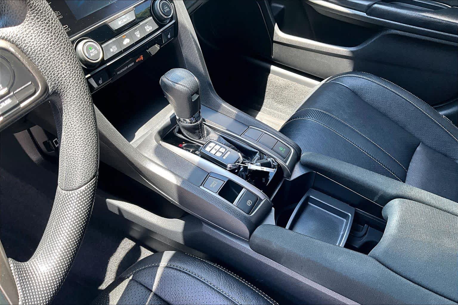 Used 2018 Sonic Gray Pearl Honda EX image 16