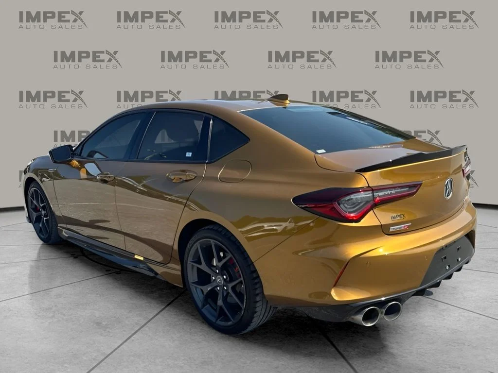 Used 2022 Gold Acura Type S image 3