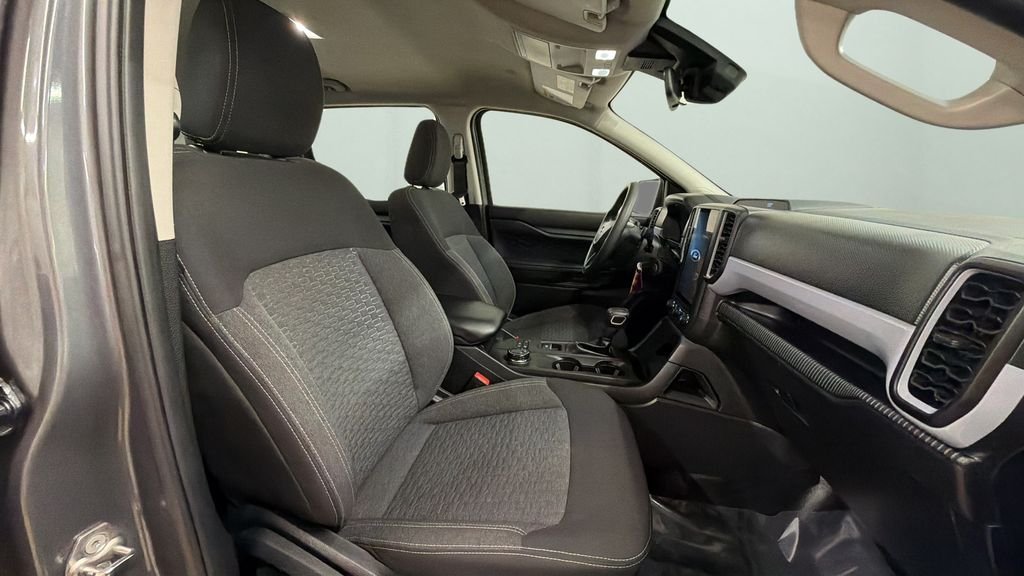 Used 2025 Gray Ford XL image 9
