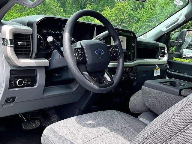 New 2026 Oxford White Ford XL image 20