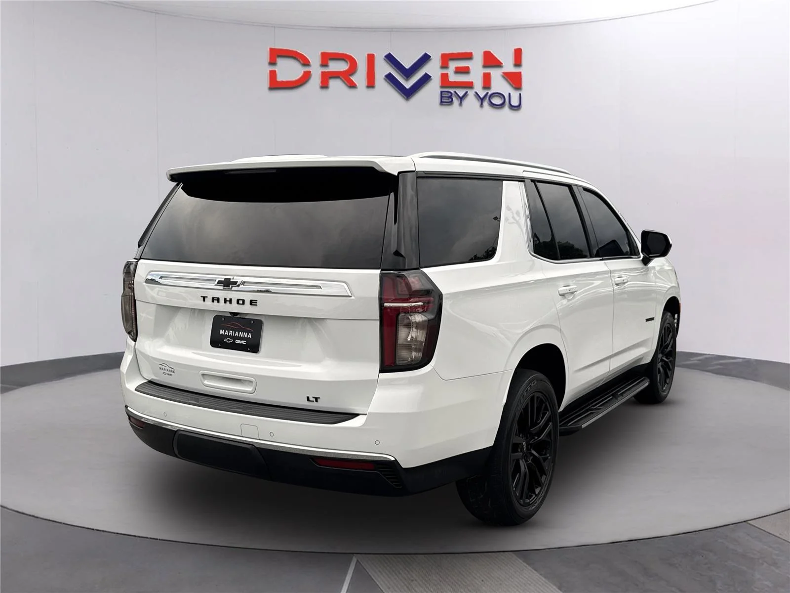 Used 2021 SUMMIT WHITE Chevrolet LT image 4