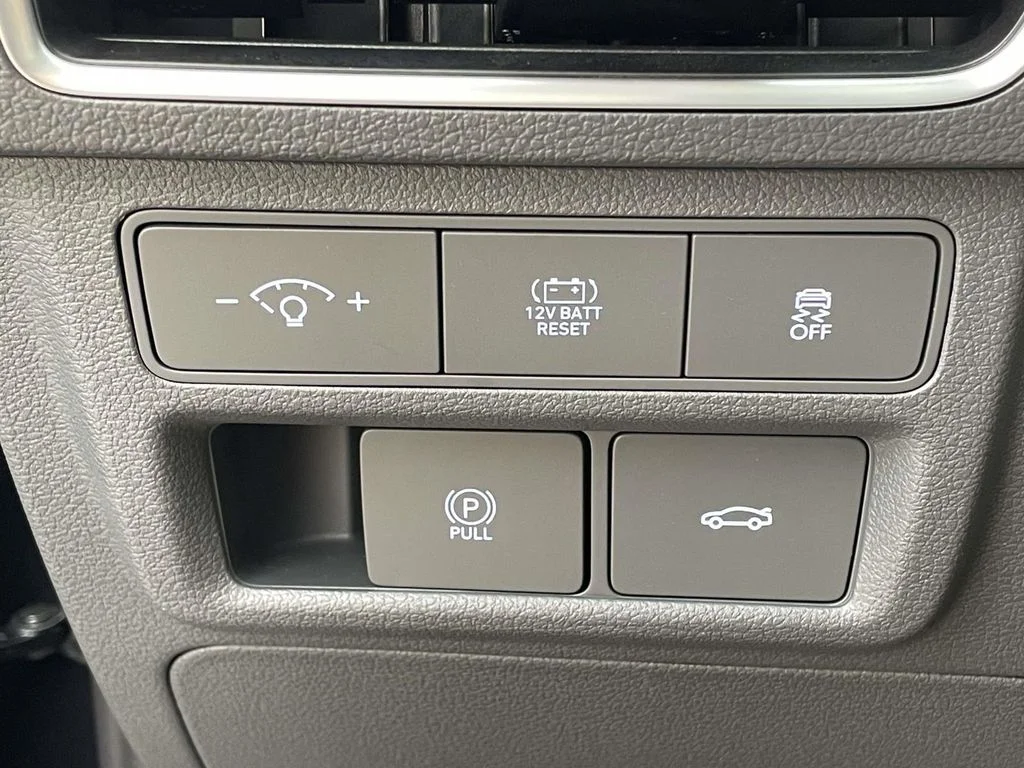 Used 2026 Carbon Blue Hyundai SEL image 11