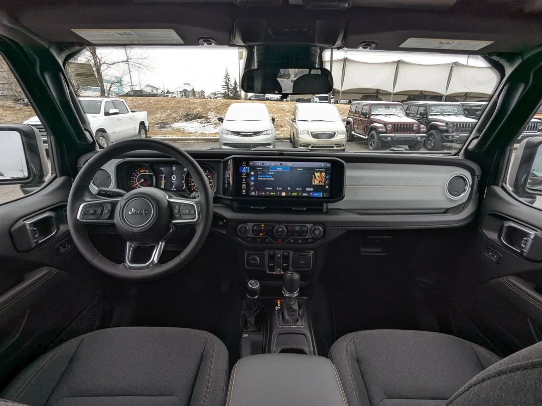 New 2026 Black Jeep Sahara - - 4x4 - Body- Color Top - Safety Group - 3.6L Pentastar V6 - Remote Start & More! image 23