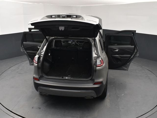 Used 2022 Gray Jeep Limited image 29