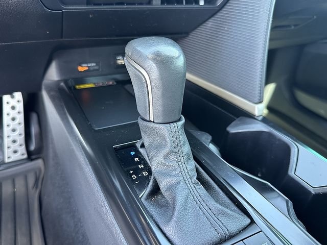 Certified Used 2025  Toyota SE image 35