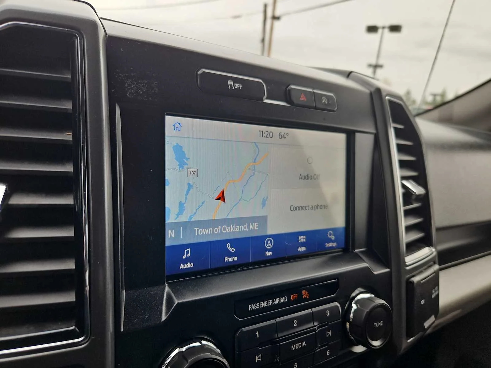 Used 2020 Oxford White/Magnetic Ford XLT image 19