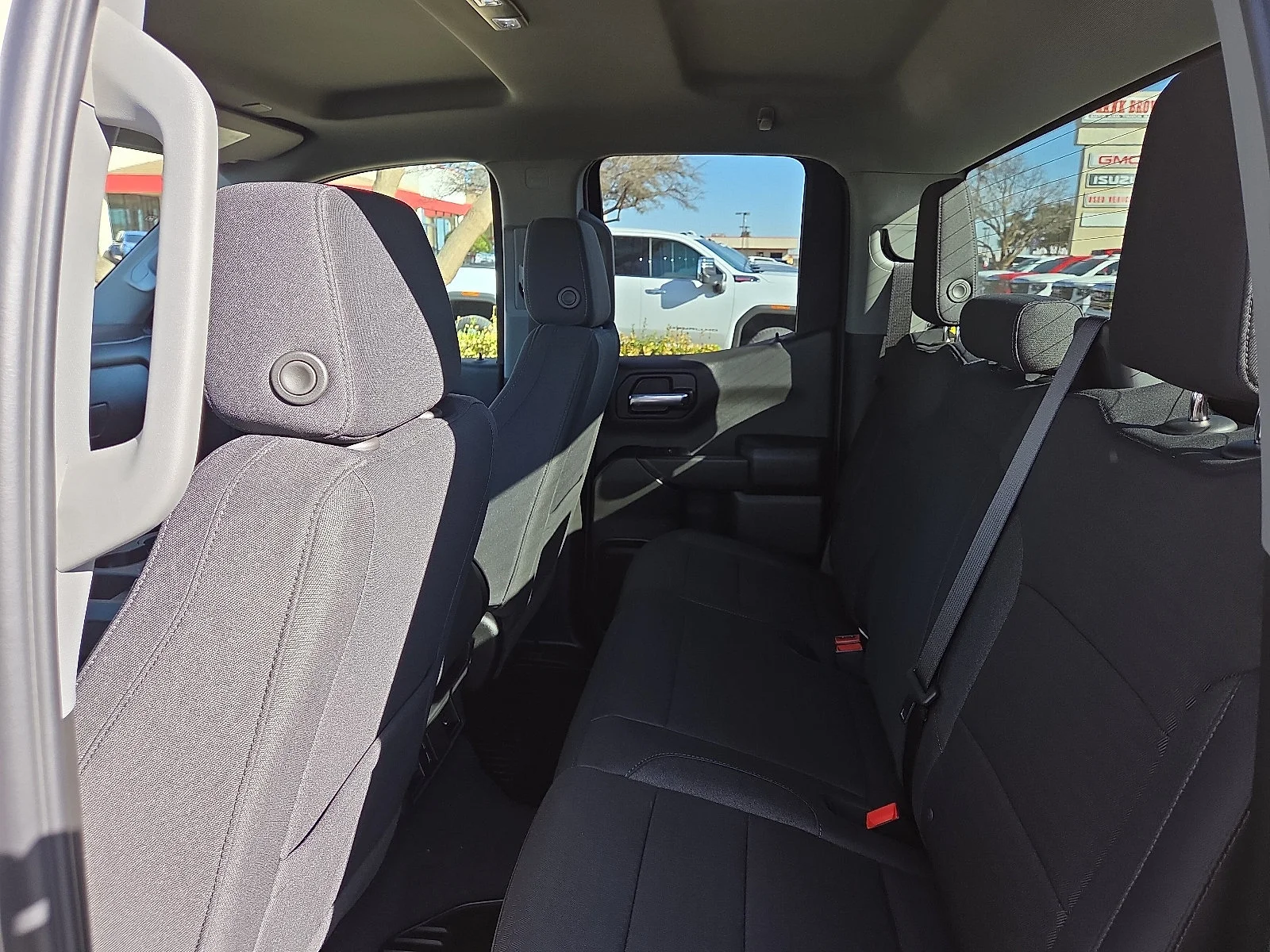 2026 GMC Sierra 1500 Pro - Photo 9
