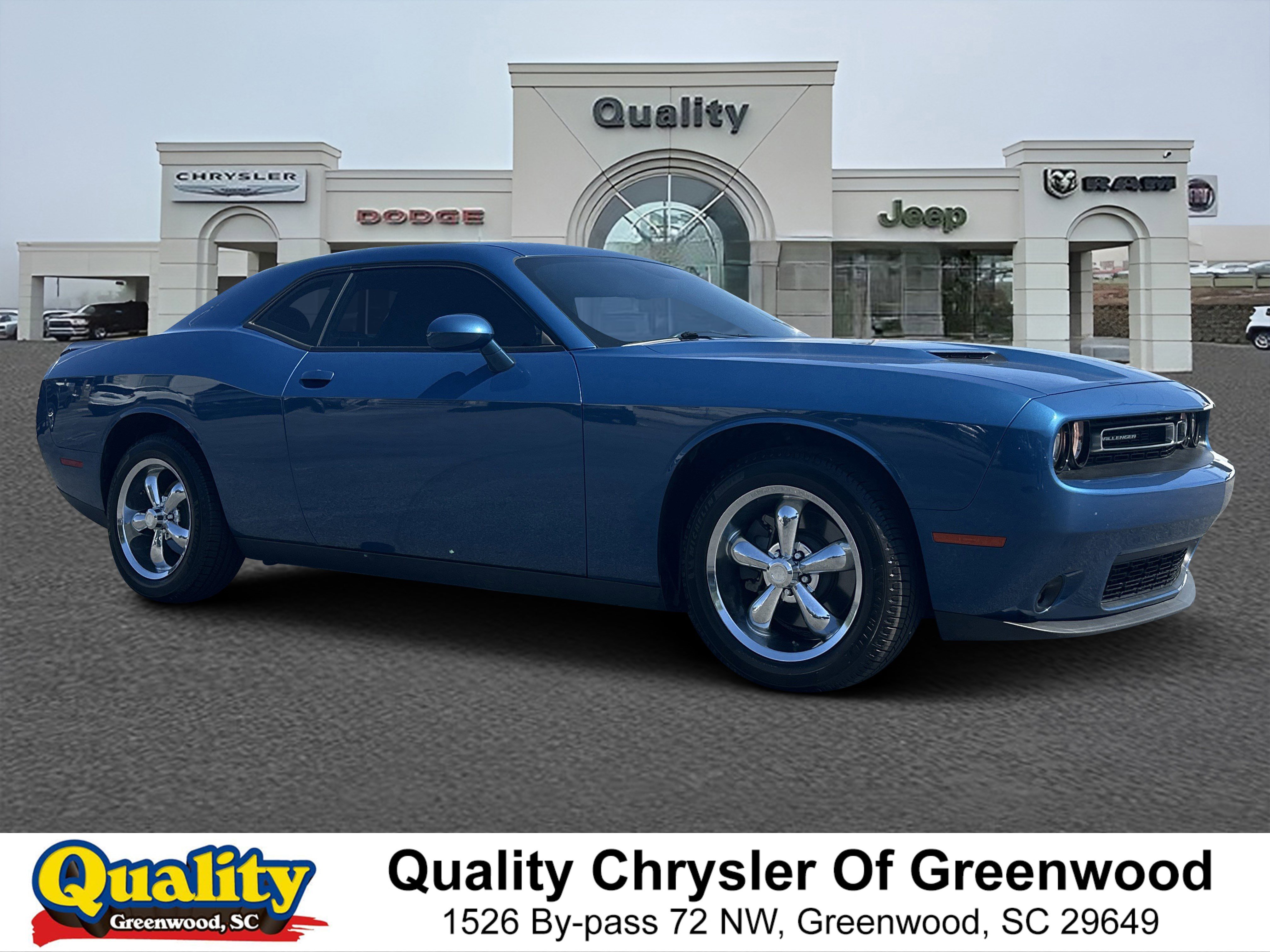 2023 Dodge Challenger SXT Auto's photo