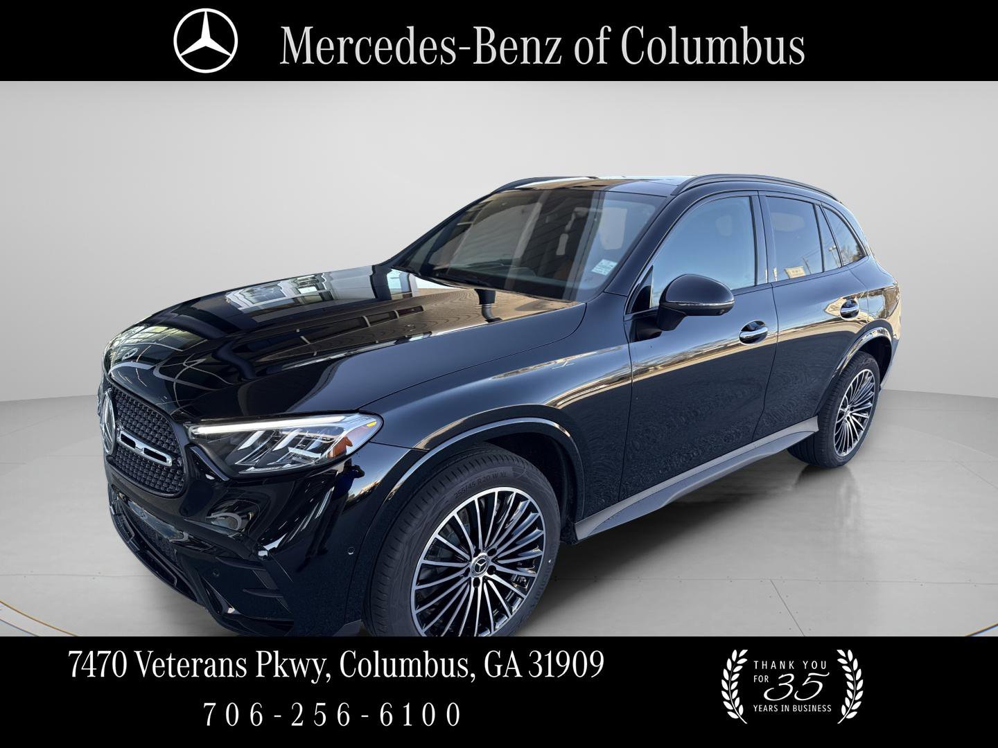 2026 Mercedes-Benz GLC GLC 300's photo