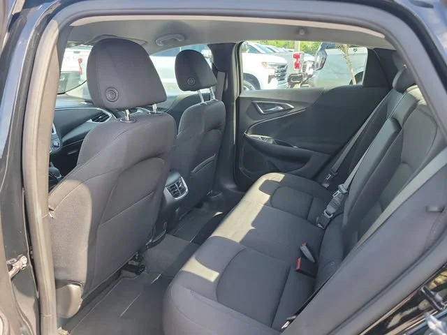 2025 Chevrolet Malibu 1LT - Photo 18