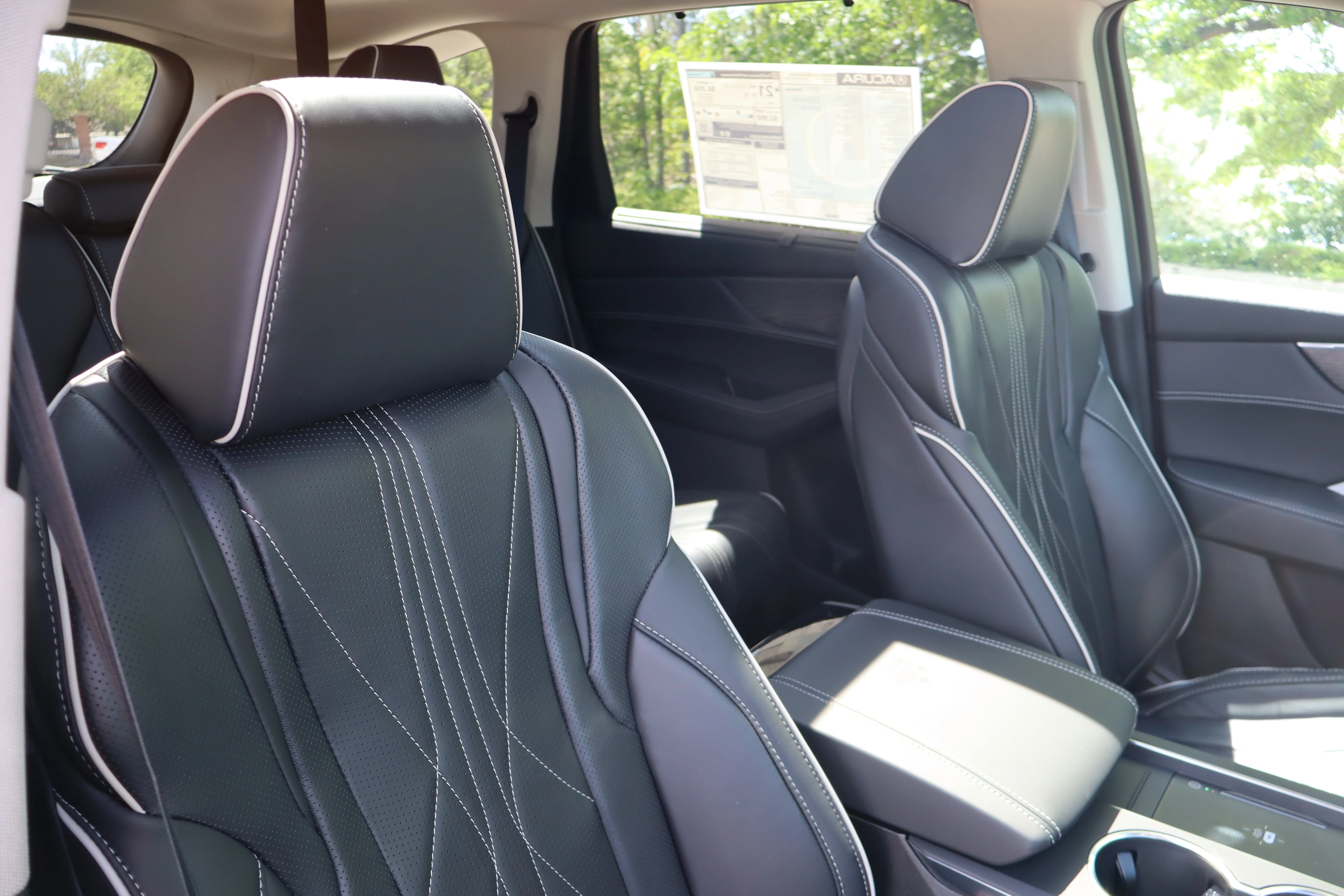 New 2026 Solar Silver Metallic Acura w/Advance Package image 32