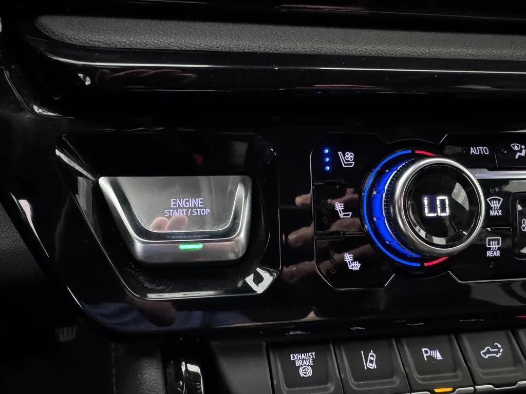 2025 GMC Sierra 2500HD AT4 - Photo 25
