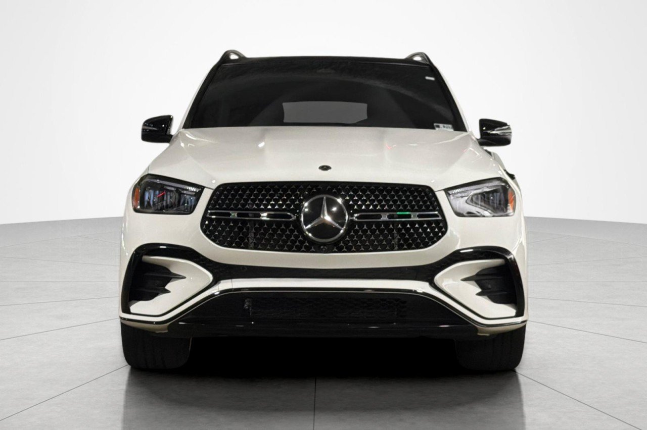 Certified Used 2025 Polar White Mercedes-Benz GLE 450e image 8