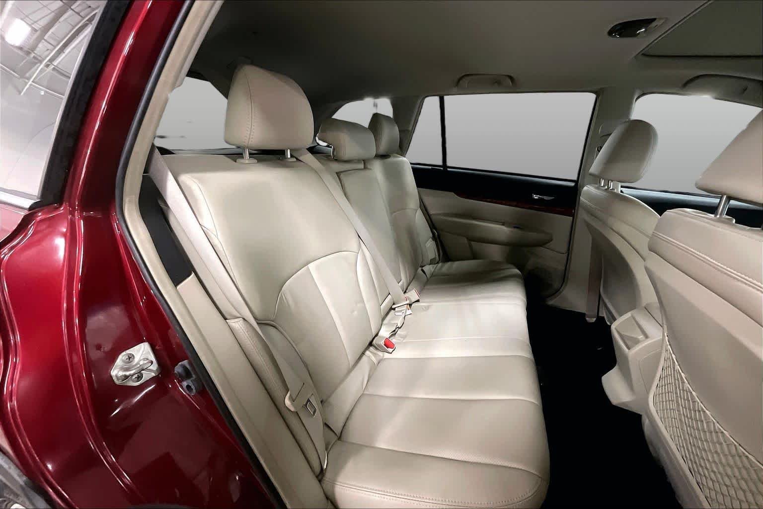 Used 2011 Ruby Red Pearl Subaru 2.5i Limited Pwr Moon image 19