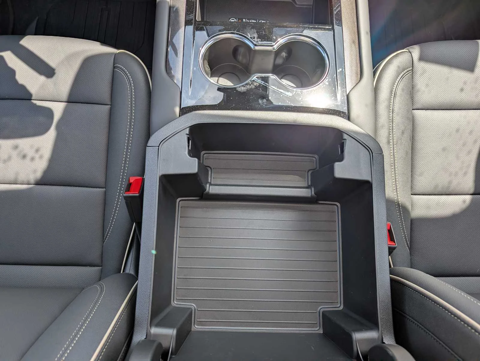 2026 GMC Yukon XL Elevation - Photo 15