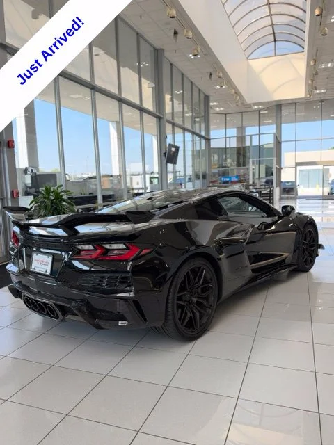 Used 2026 Black Chevrolet Z06 image 2