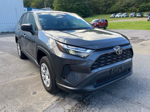 Used 2025 Gray Toyota LE image 3