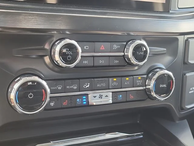 New 2026 Avalanche Ford Lariat image 26