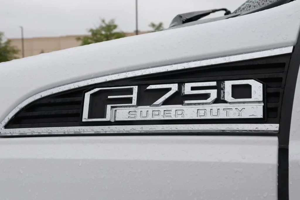 Used 2022 White Ford Base image 27