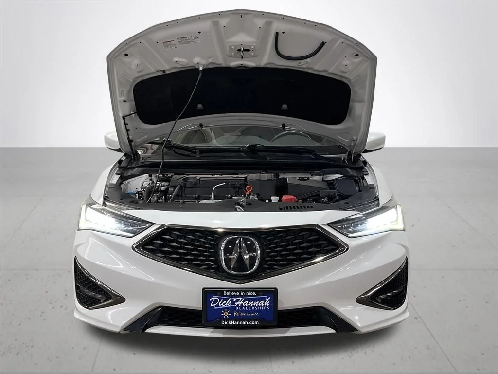 Used 2019 White Acura Technology & A-Spec Packages image 5