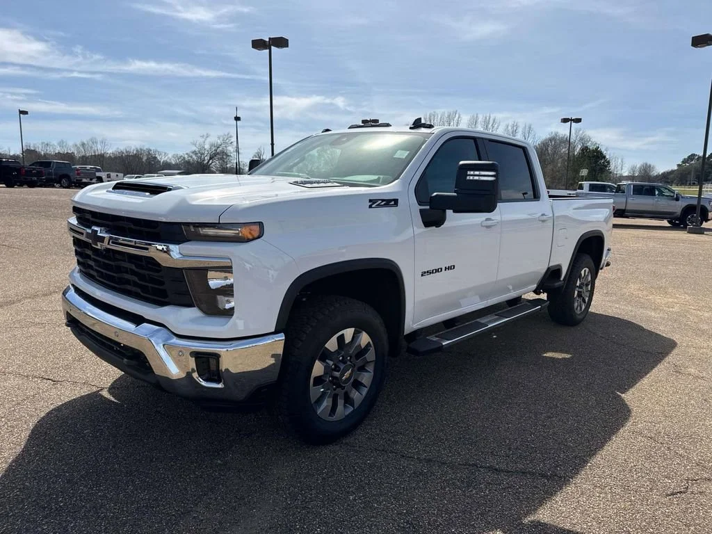 2026 Chevrolet Silverado 2500 HD LT - Photo 6