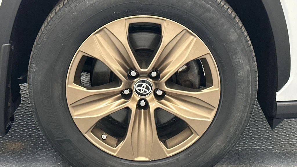 Used 2023 Beige Toyota Bronze Edition image 21