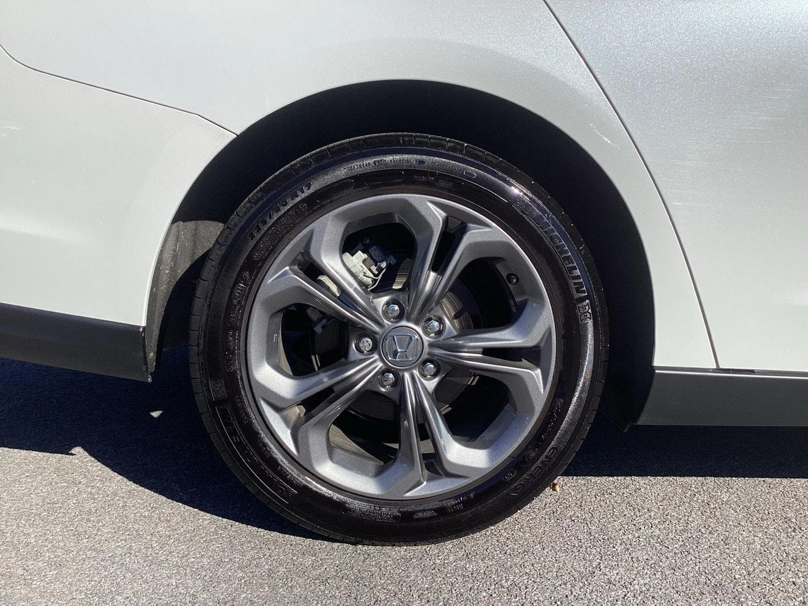 Used 2023 Platinum White Pearl Honda EX image 8