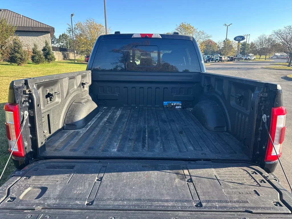 Used 2021 Blue Ford Lariat image 12