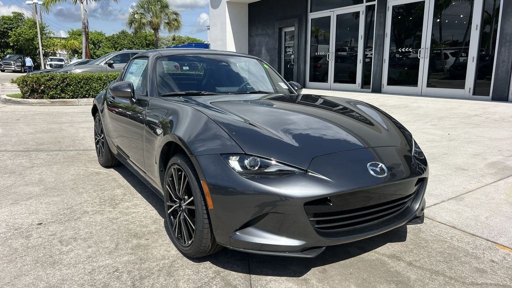 2025 Mazda MX-5 Miata RF Grand Touring - Photo 8