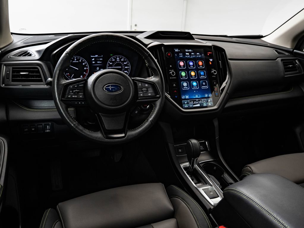 Used 2024 Crystal White Pearl Subaru Onyx Edition image 4
