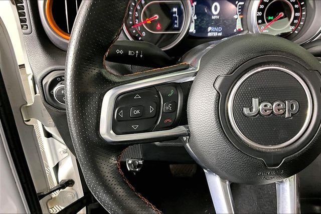 Used 2021 White Jeep Mojave image 10