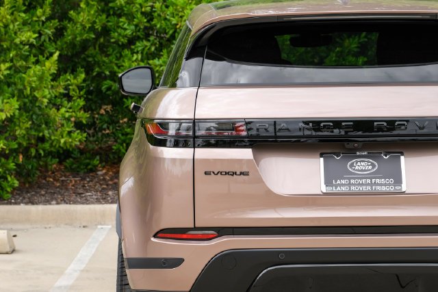 New 2026  Land Rover S image 50