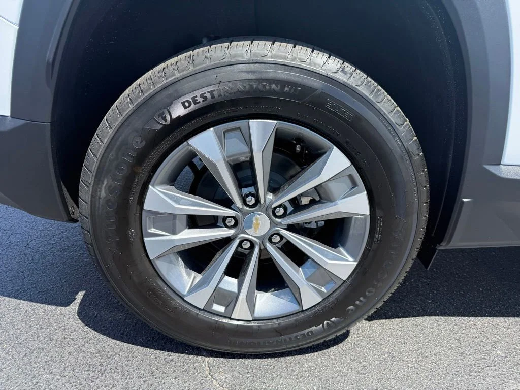 2026 Chevrolet Equinox LT - Photo 10