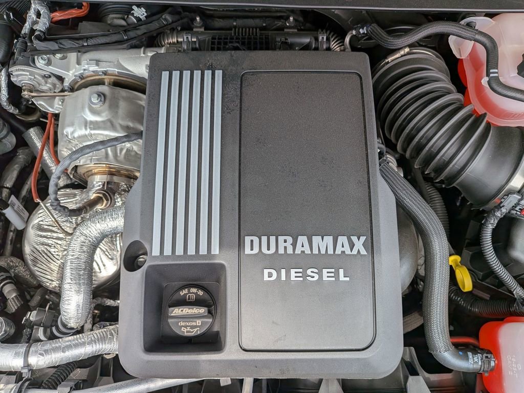2025 Chevrolet Silverado 1500 LT - Photo 12