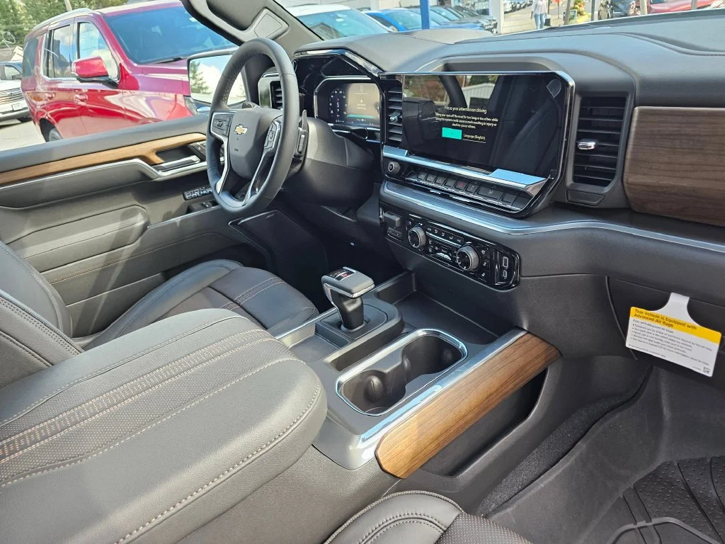 2026 Chevrolet Silverado 1500 High Country - Photo 11