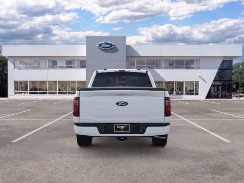 New 2026 Oxford White Ford XLT image 5